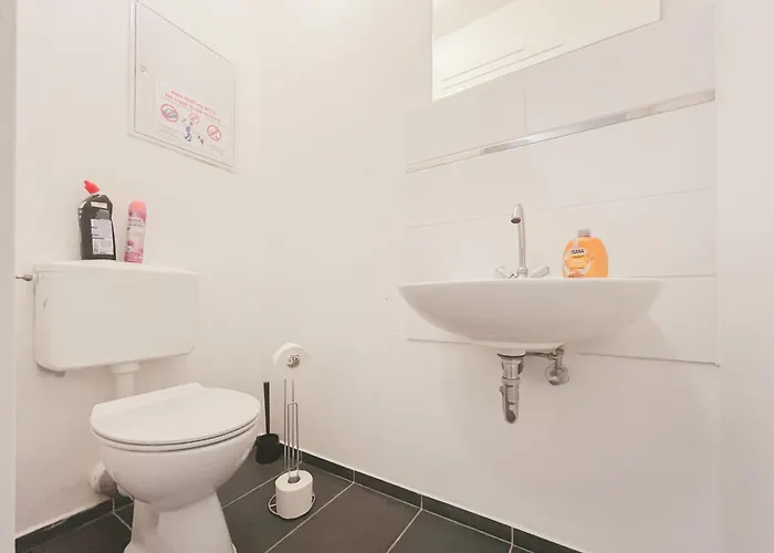 Apartamento Home4now Dor03 Monteursunterkunft In I 3 Schlafzimmer Fuer 6 Personen I Kueche I Smarttv I Wifi *